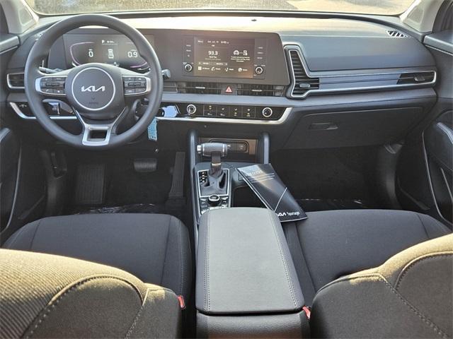 new 2025 Kia Sportage car, priced at $29,705
