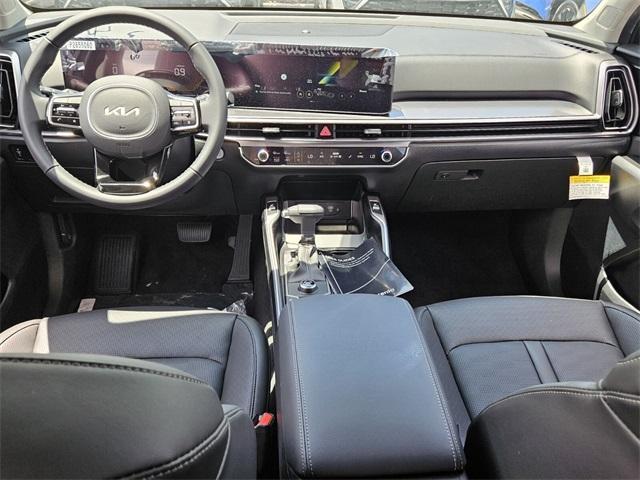 new 2025 Kia Sorento car, priced at $38,300