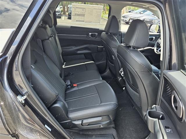 new 2025 Kia Sorento car, priced at $38,300