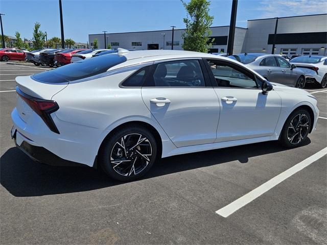 new 2025 Kia K5 car, priced at $30,045