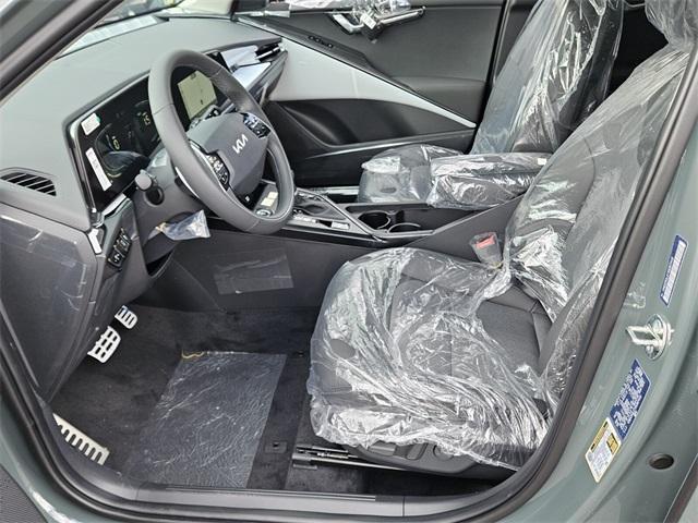 new 2025 Kia Niro car, priced at $33,735