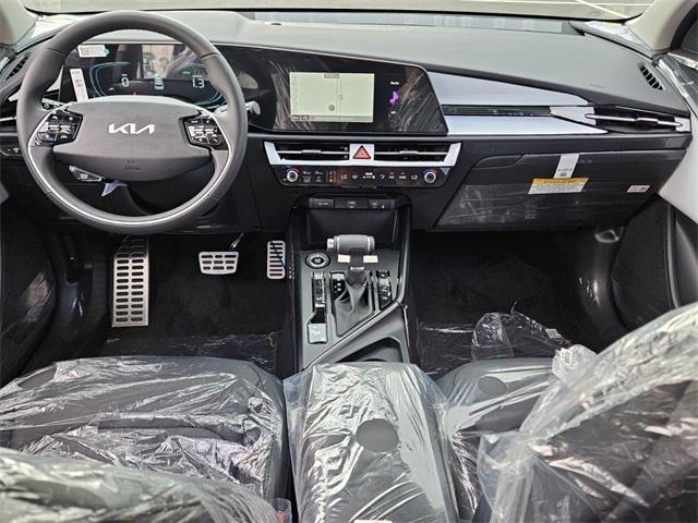 new 2025 Kia Niro car, priced at $33,735