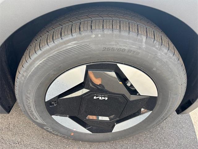 new 2026 Kia EV9 car, priced at $47,608