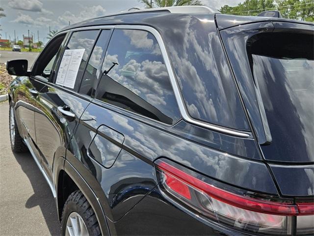 used 2022 Jeep Grand Cherokee car, priced at $38,877