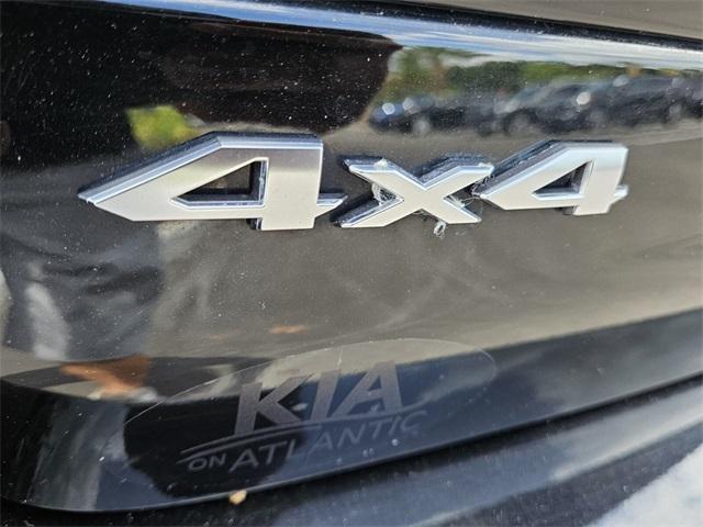 used 2022 Jeep Grand Cherokee car, priced at $38,877