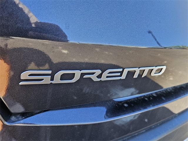 new 2025 Kia Sorento car, priced at $37,830