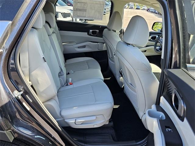 new 2025 Kia Sorento car, priced at $37,830