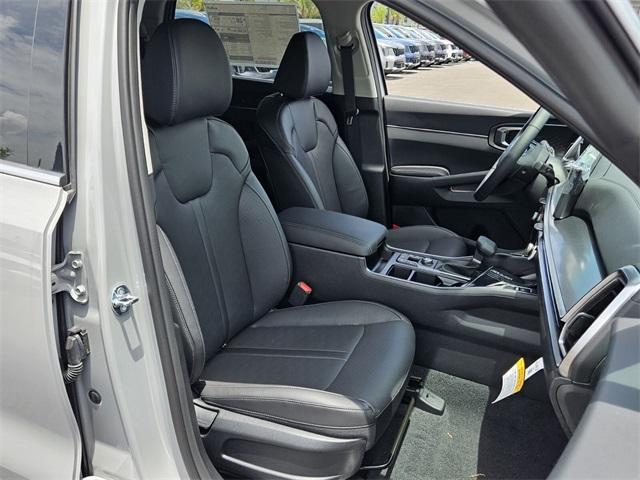 new 2025 Kia Sorento car, priced at $38,325