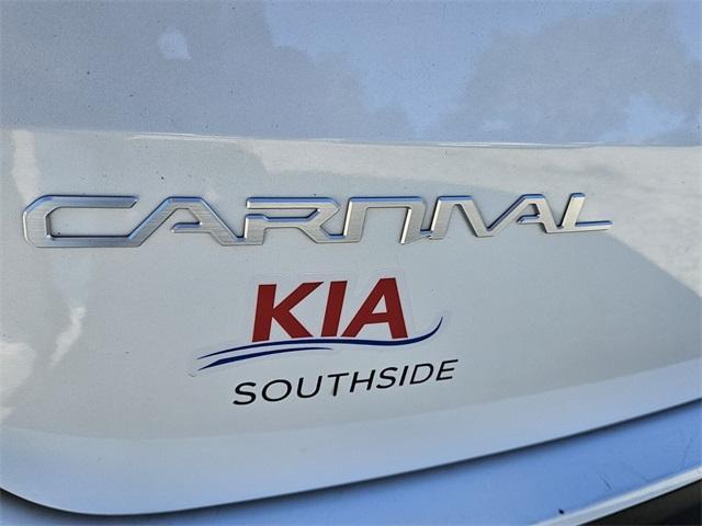 used 2024 Kia Carnival car, priced at $29,791