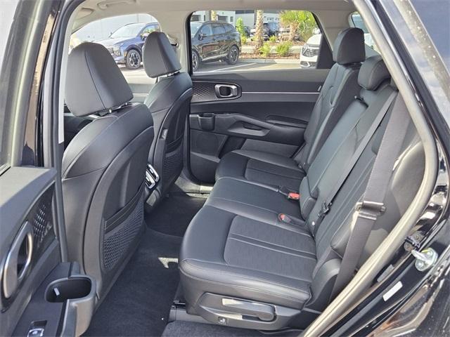 new 2025 Kia Sorento car, priced at $36,305