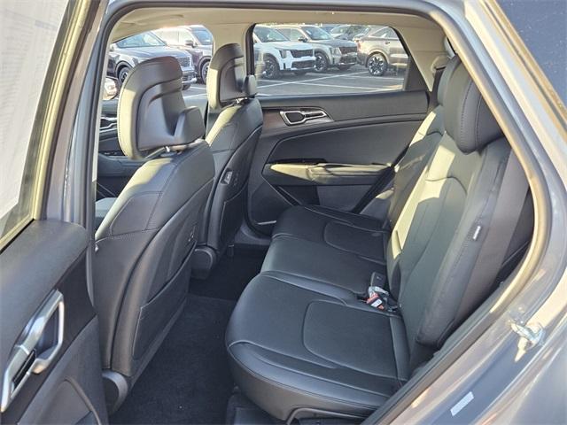 new 2025 Kia Sportage car, priced at $32,560