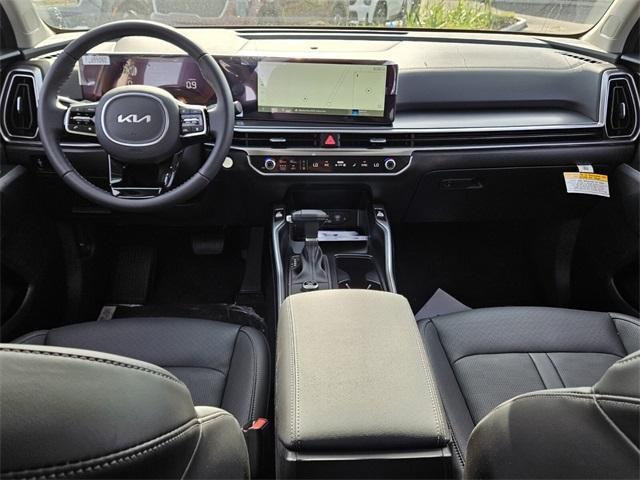 new 2025 Kia Sorento car, priced at $38,325