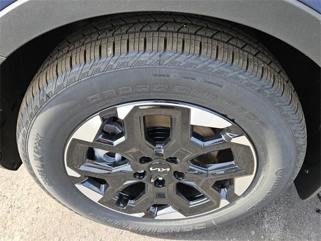 new 2025 Kia Sorento car, priced at $38,325