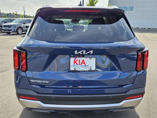 new 2025 Kia Sorento car, priced at $38,325