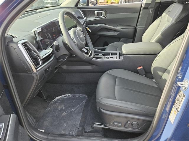 new 2025 Kia Sorento car, priced at $38,325
