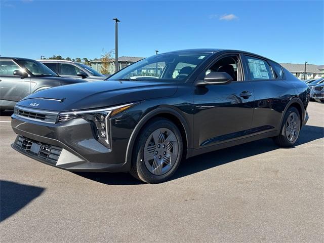 new 2025 Kia K4 car, priced at $23,375