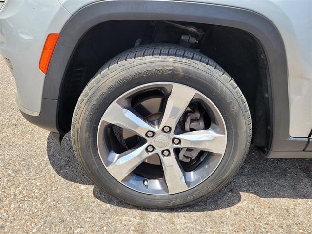 used 2021 Jeep Grand Cherokee L car, priced at $27,899