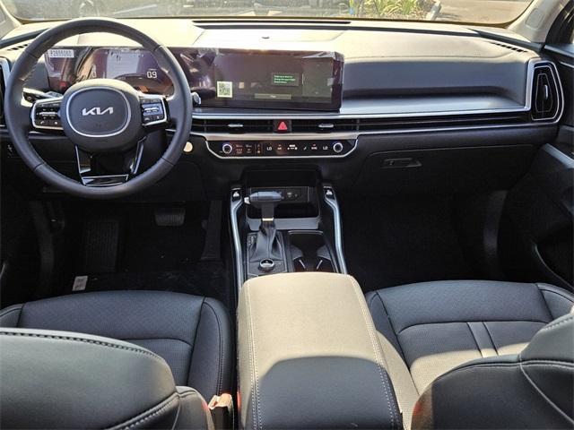 new 2025 Kia Sorento car, priced at $39,410
