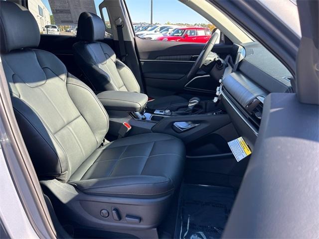 new 2025 Kia Telluride car, priced at $38,879