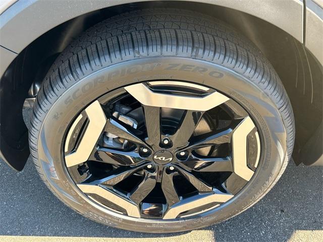 new 2025 Kia Telluride car, priced at $38,879