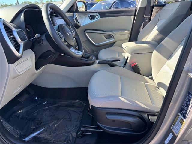 new 2025 Kia Soul car, priced at $21,632