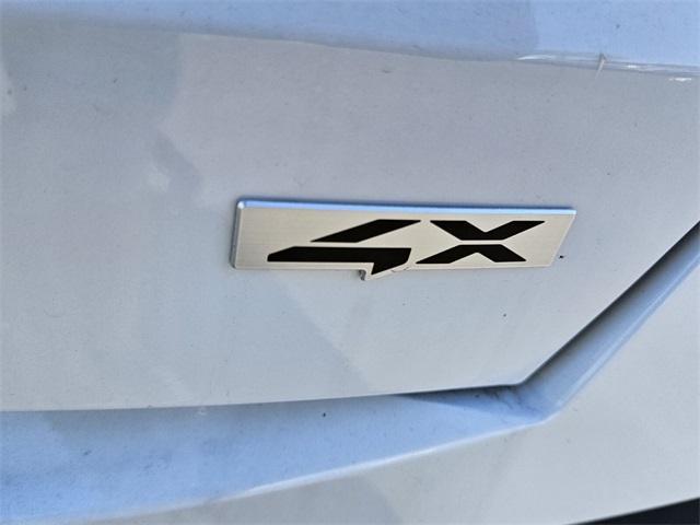 new 2025 Kia Sorento car, priced at $39,570