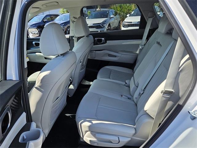 new 2025 Kia Sorento car, priced at $39,570