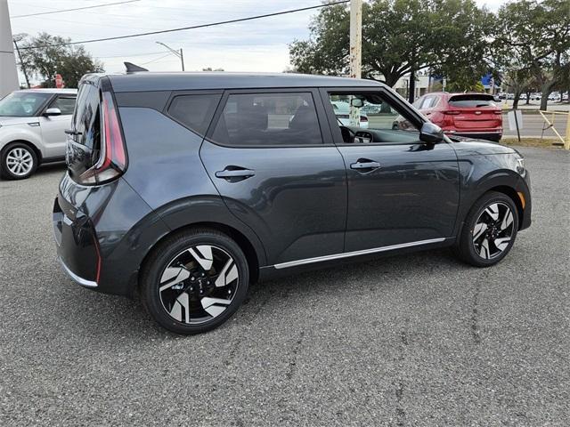 new 2025 Kia Soul car, priced at $27,840