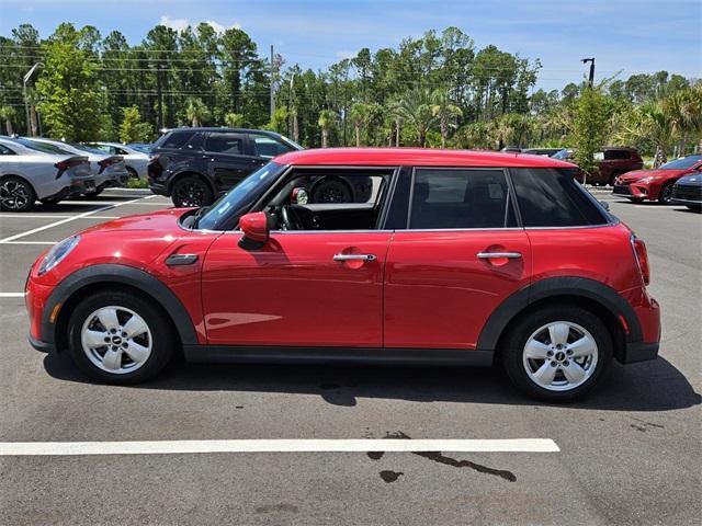 used 2022 MINI Hardtop car, priced at $23,891