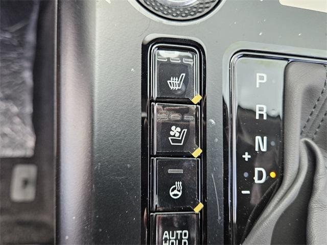 new 2025 Kia Niro car, priced at $30,153