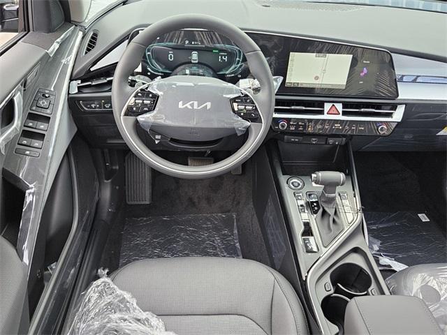 new 2025 Kia Niro car, priced at $30,153
