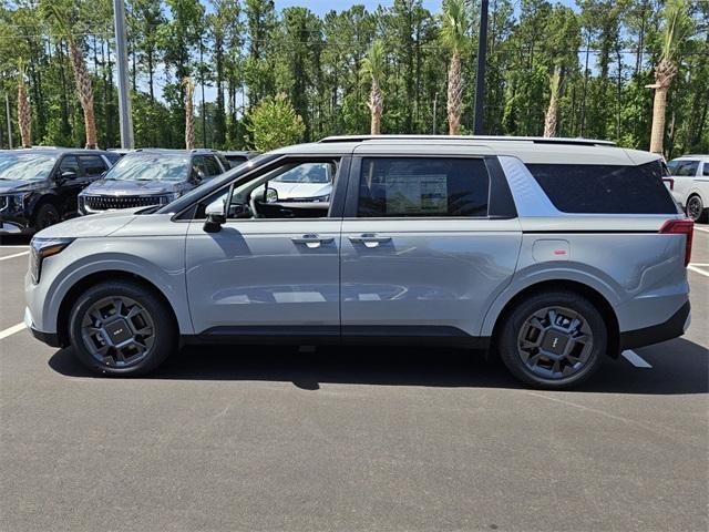new 2025 Kia Carnival Hybrid car, priced at $45,830