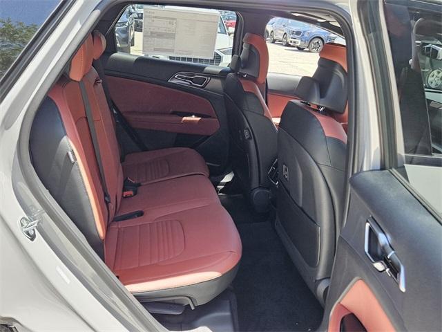 new 2025 Kia Sportage car, priced at $37,405