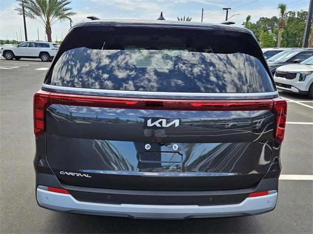 new 2025 Kia Carnival car, priced at $43,185