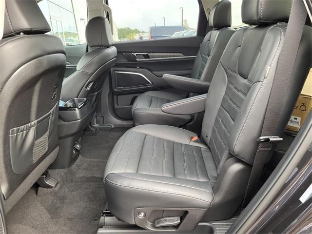 new 2025 Kia Telluride car, priced at $48,075
