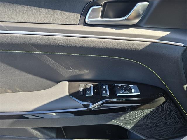new 2026 Kia K5 car, priced at $35,345