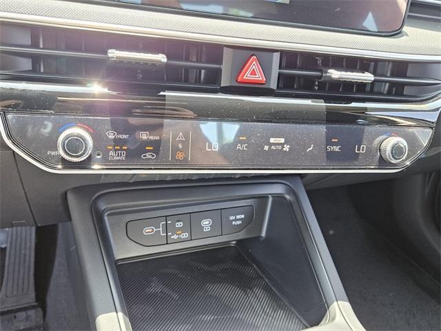 new 2025 Kia K5 car, priced at $29,145