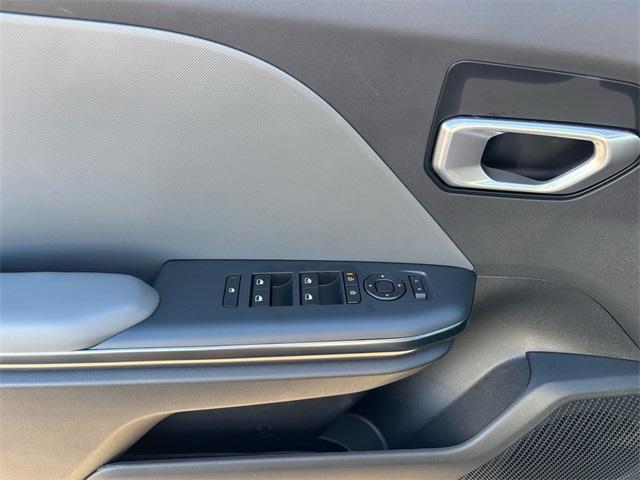 new 2025 Kia K4 car, priced at $22,880