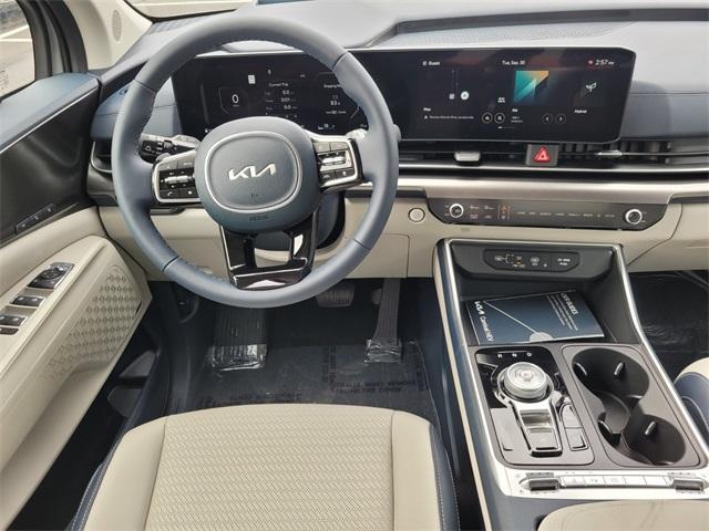 new 2026 Kia Carnival Hybrid car, priced at $55,365