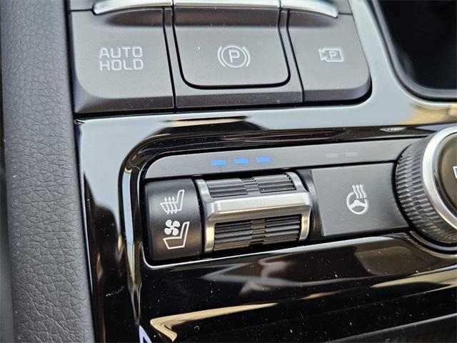 new 2025 Kia K5 car, priced at $36,325