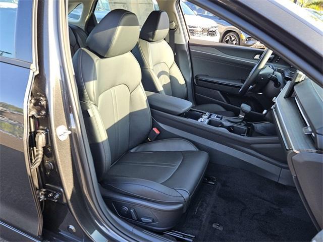 new 2025 Kia K5 car, priced at $36,325