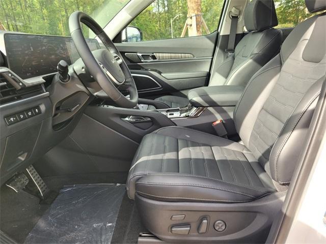 new 2025 Kia Telluride car, priced at $48,099