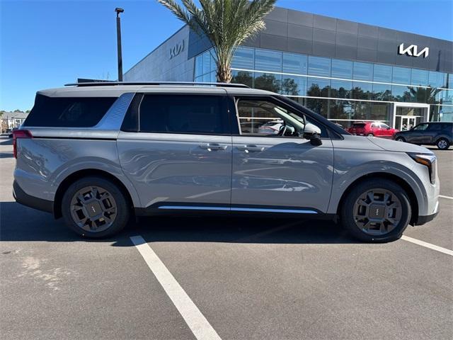new 2026 Kia Carnival Hybrid car, priced at $46,271