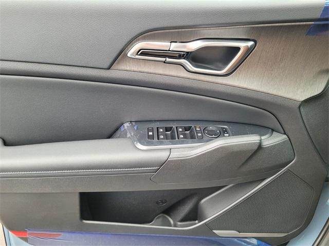 new 2026 Kia Sportage Hybrid car, priced at $38,095