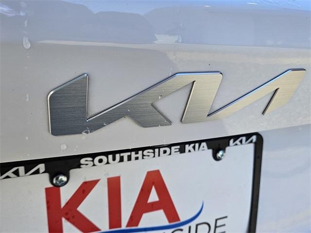 used 2023 Kia Sorento car, priced at $28,991