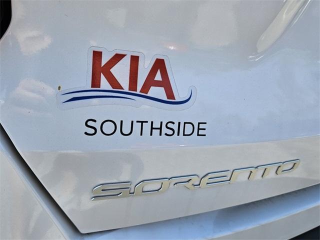 new 2025 Kia Sorento car, priced at $38,795