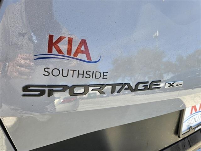 new 2025 Kia Sportage car, priced at $40,185