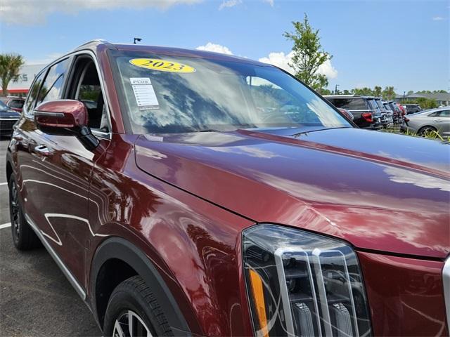 used 2023 Kia Telluride car, priced at $37,891