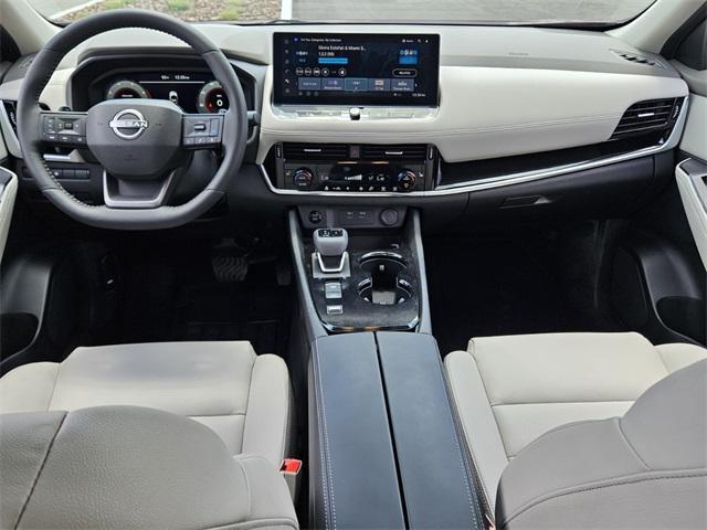 used 2025 Nissan Rogue car, priced at $35,891