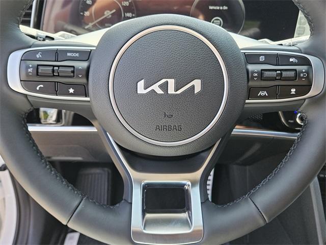 new 2025 Kia Sportage car, priced at $40,035